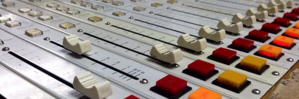 107ulafm Profile Banner