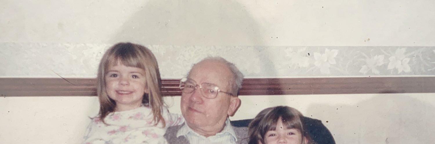 KateWillls's profile banner image
