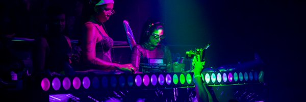 AVAuniverse111 Profile Banner