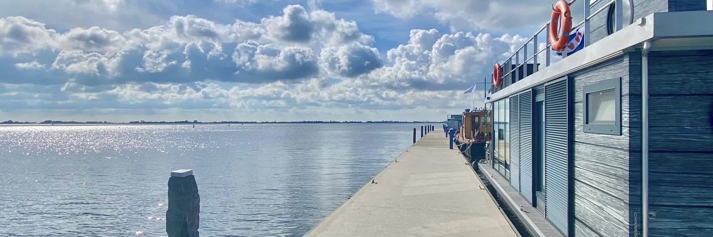Huisboot's profile banner image