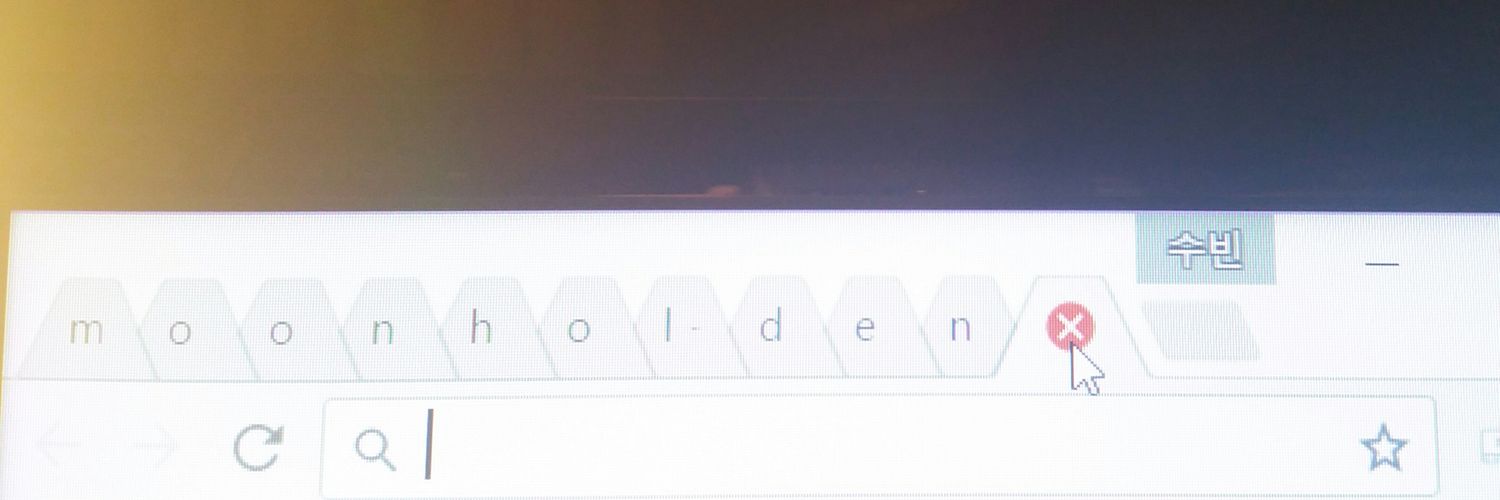 MoonHolden's profile banner image