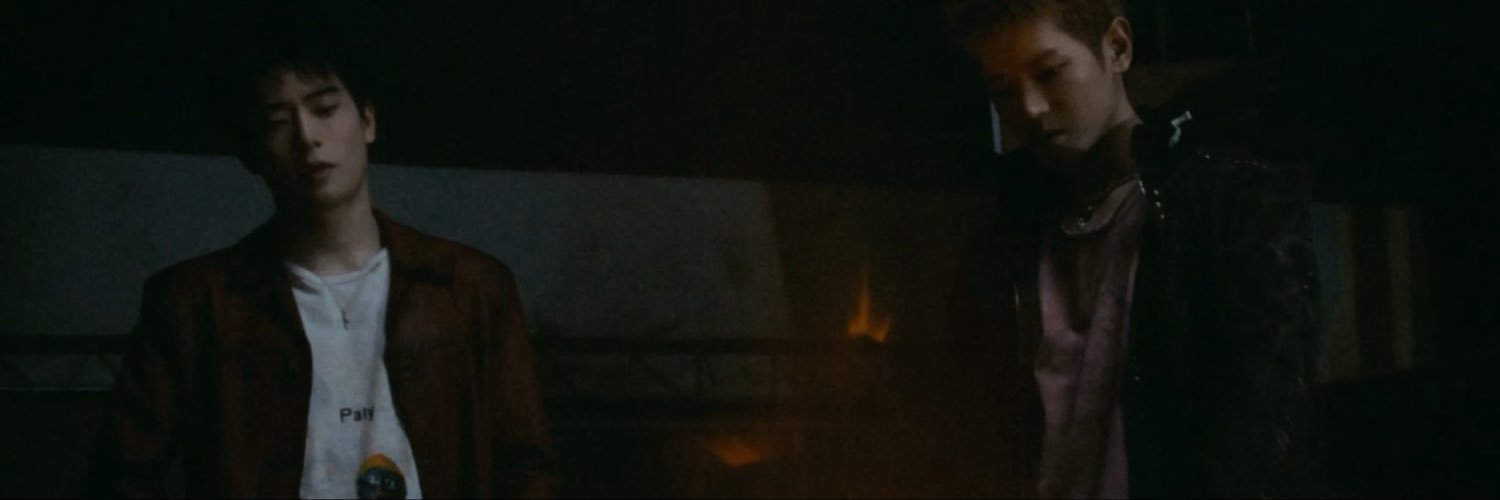VALENTlNEROSE's profile banner image