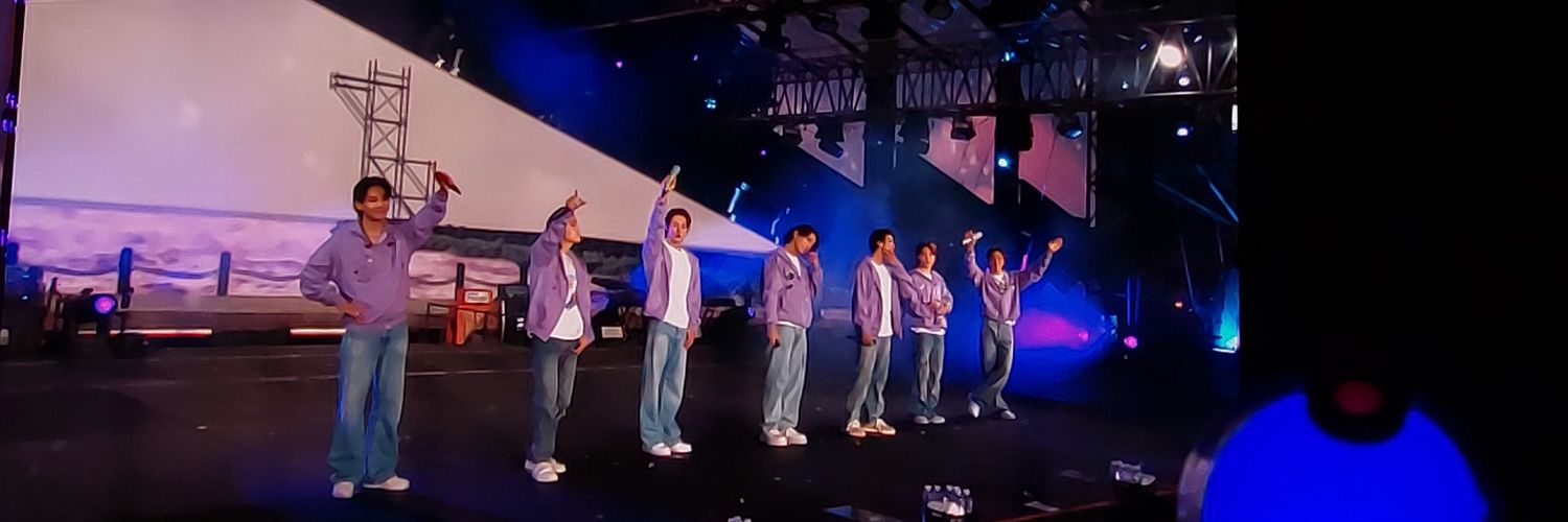 trxsdm's profile banner image
