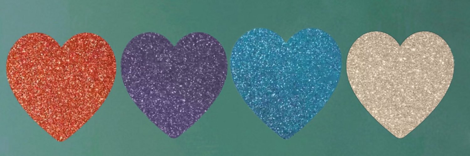 Lozzy 🥀🤍 banner