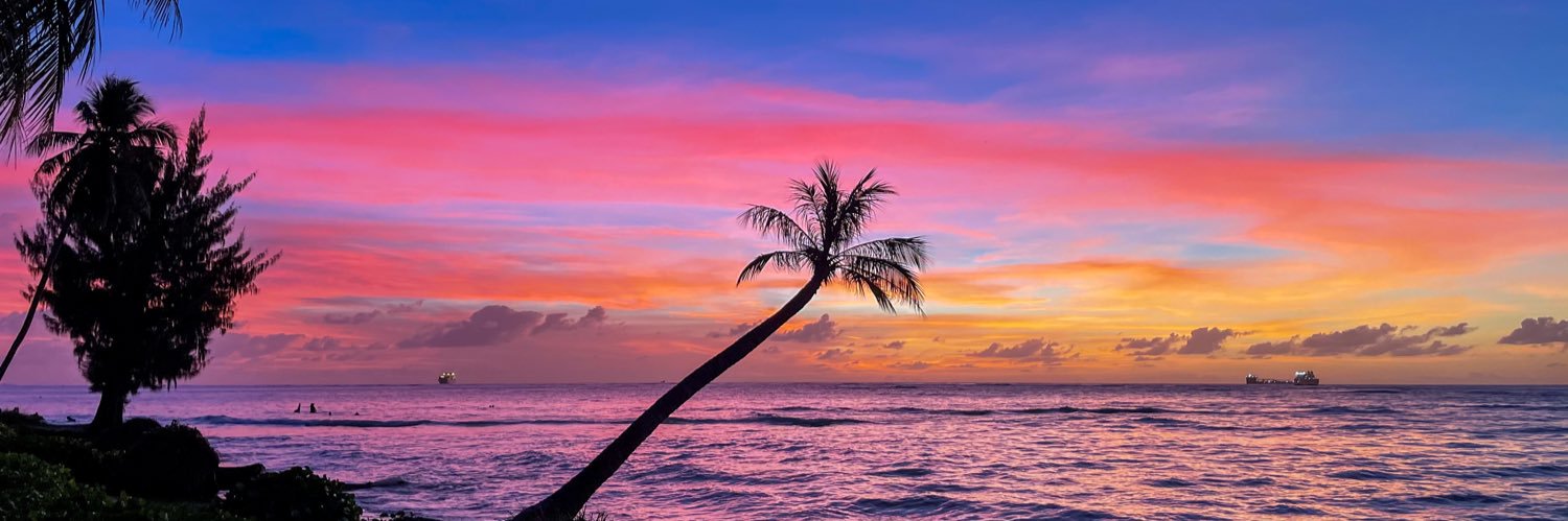 _taniaatan's profile banner image
