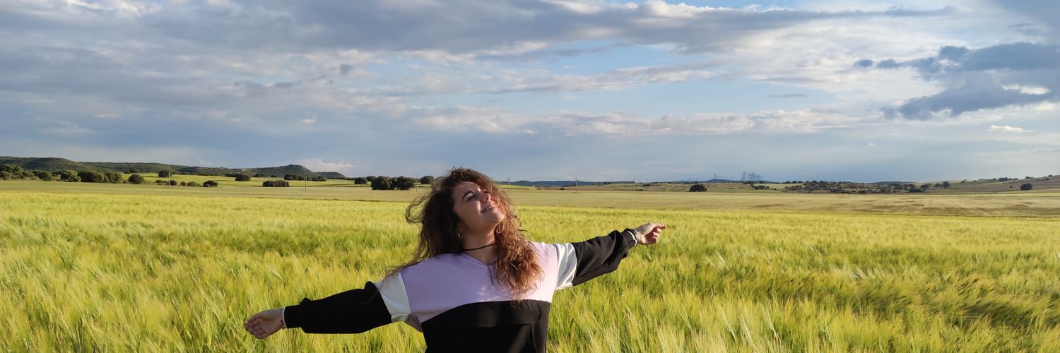 Mariloo98's profile banner image