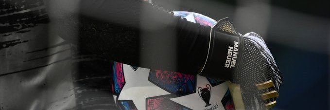 esmuewllert's profile banner image