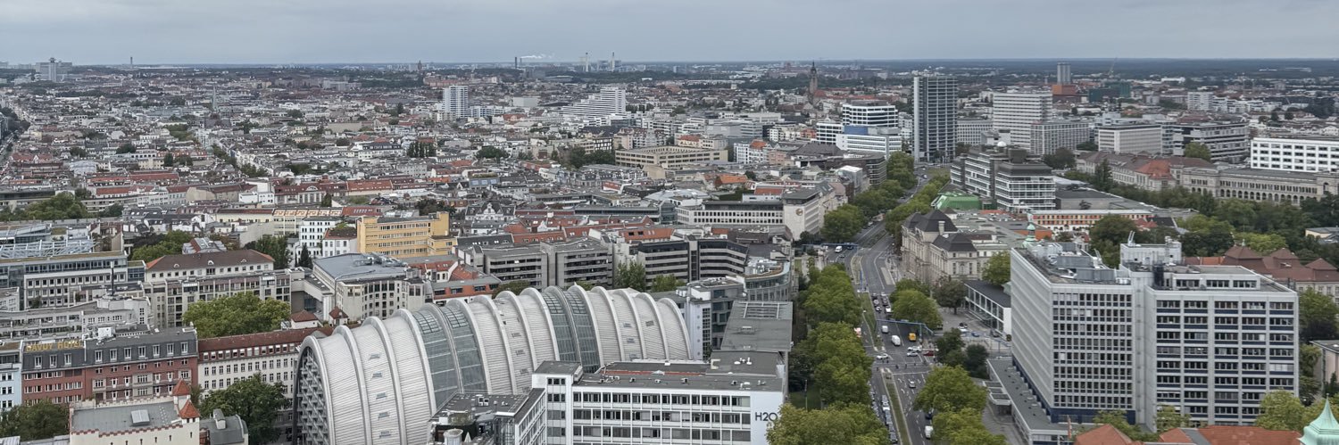 SheIsMe 💗🇯🇲 banner