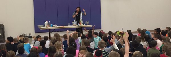 LynnBrunelle Profile Banner