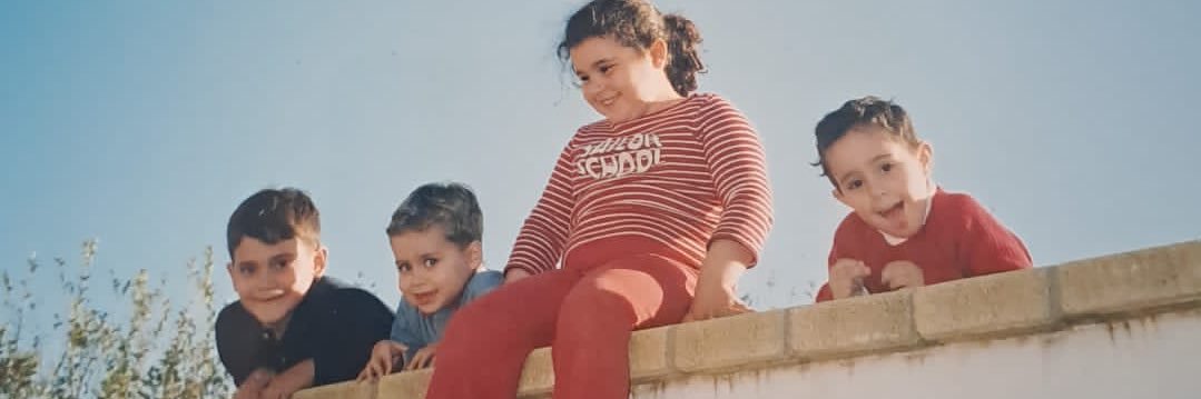 Manu banner