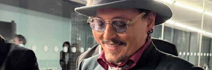 Johnny Depp Supporter 🤍🏴‍☠️'s banner