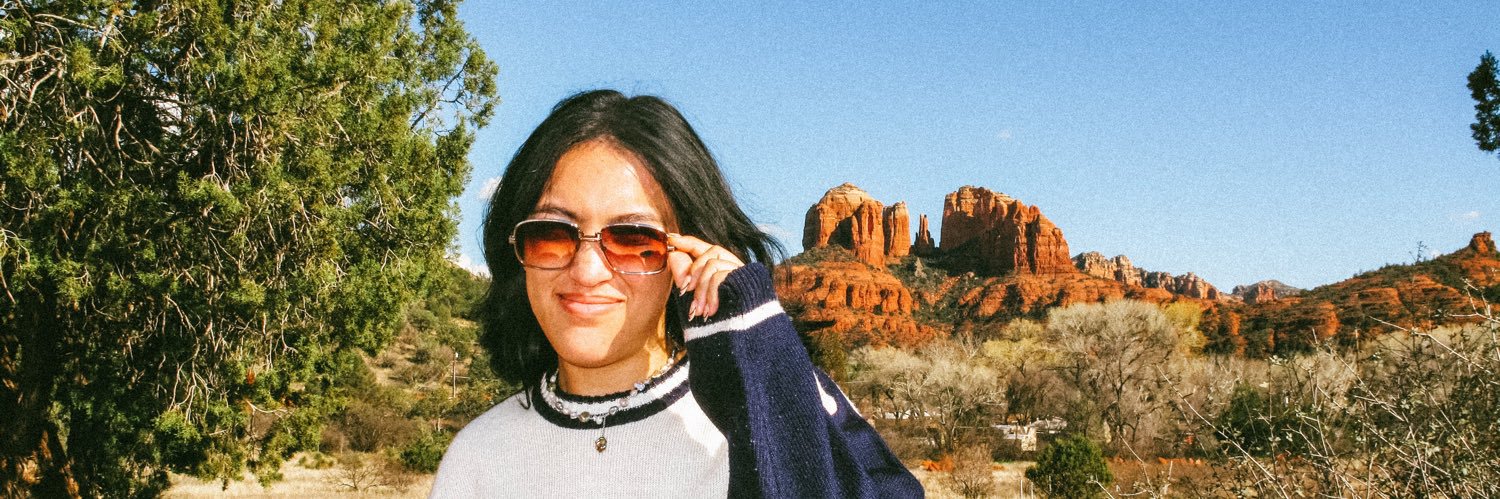 es_jessev's profile banner image