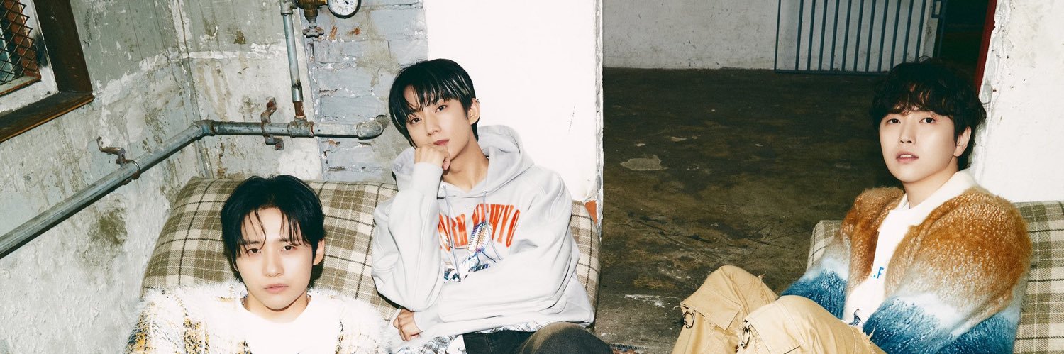 aug_bunny's profile banner image