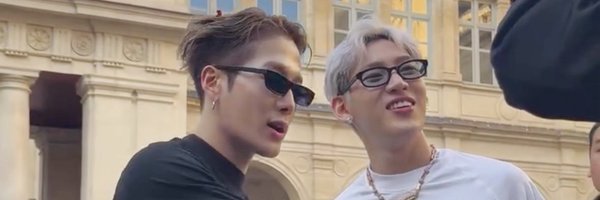 Chompoo_JYY922 Profile Banner