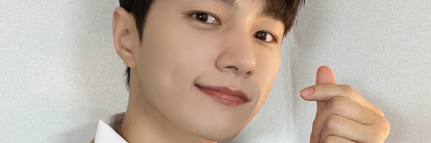 L19920313MS's profile banner image