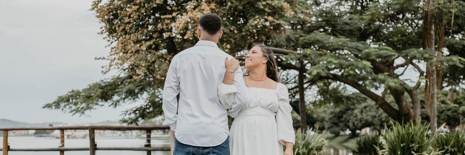 juliamemento's profile banner image