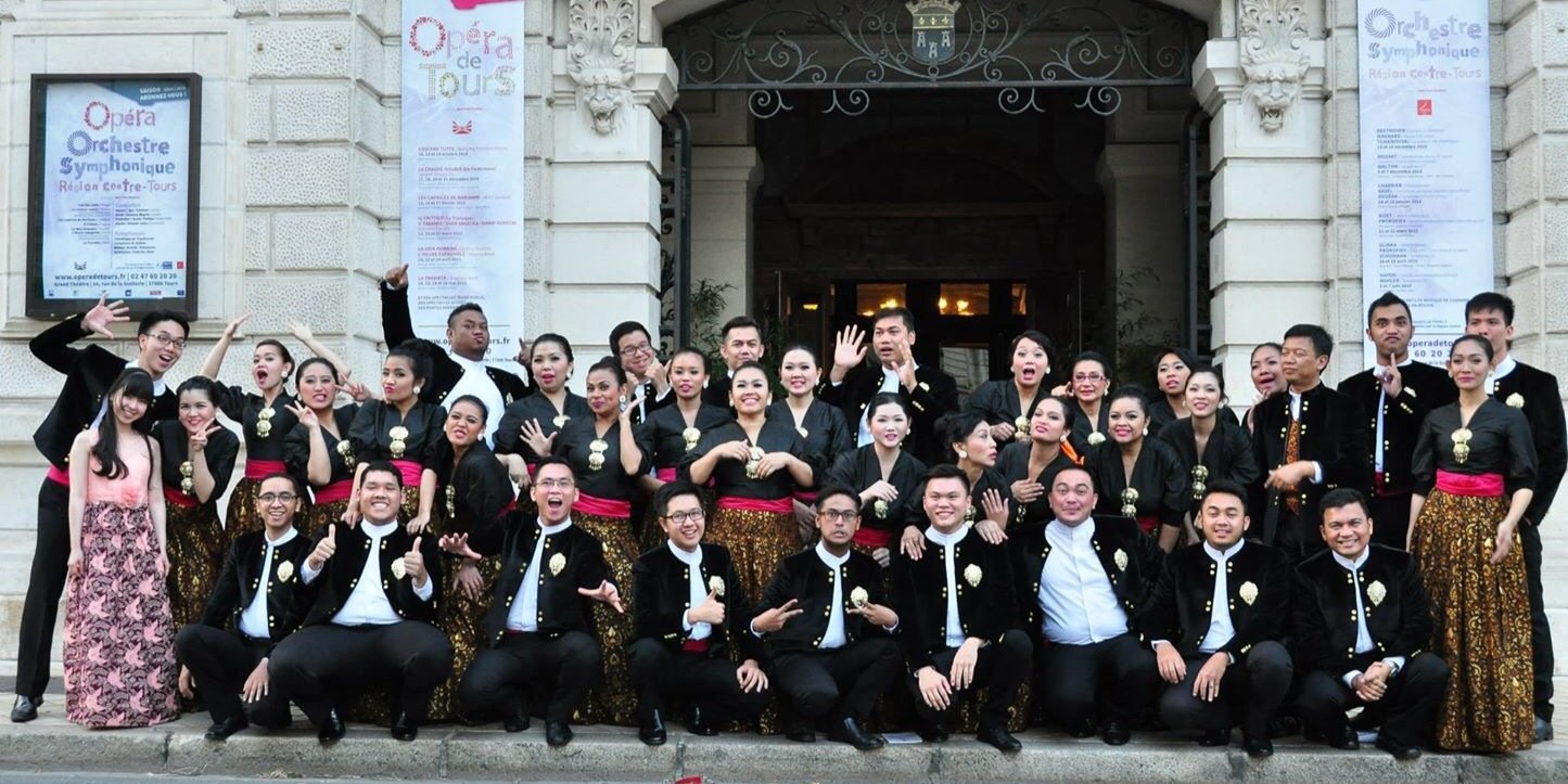 Batavia M Singers banner