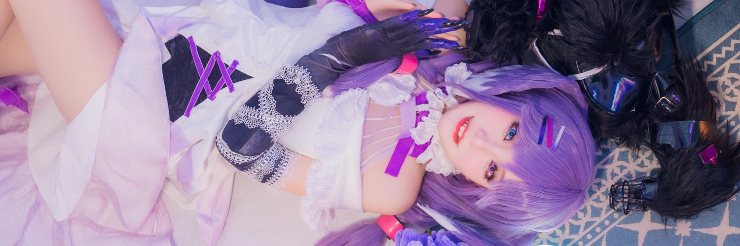 _momo__c's profile banner image