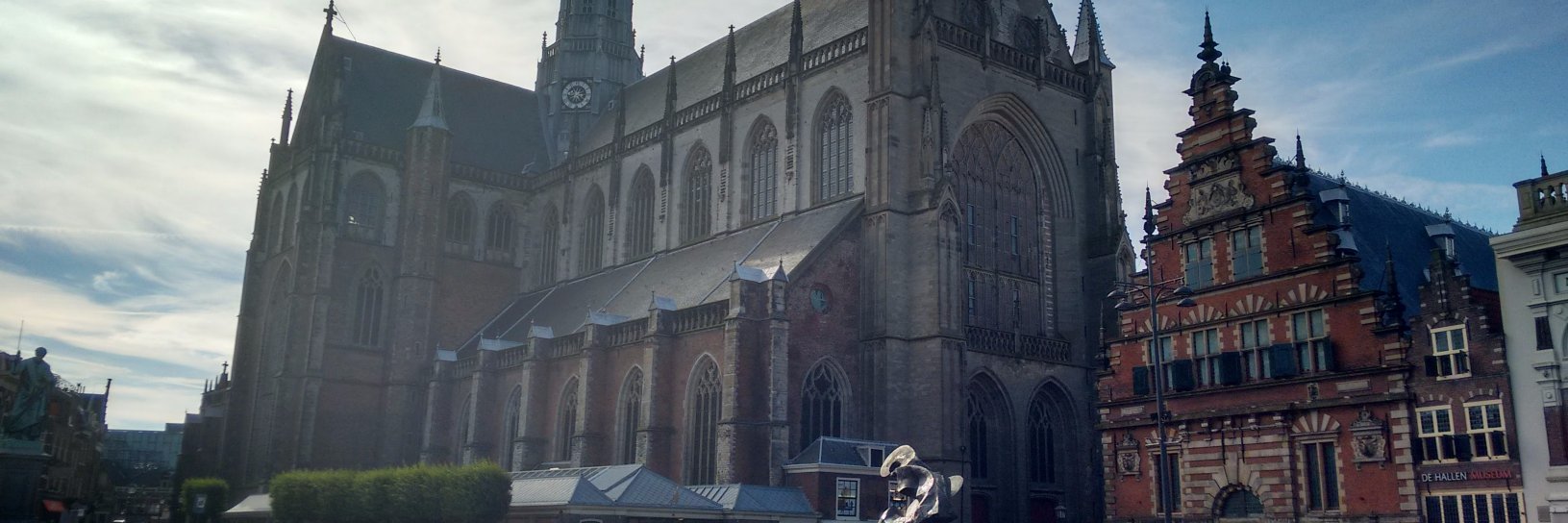 César Izquierdo Tello banner