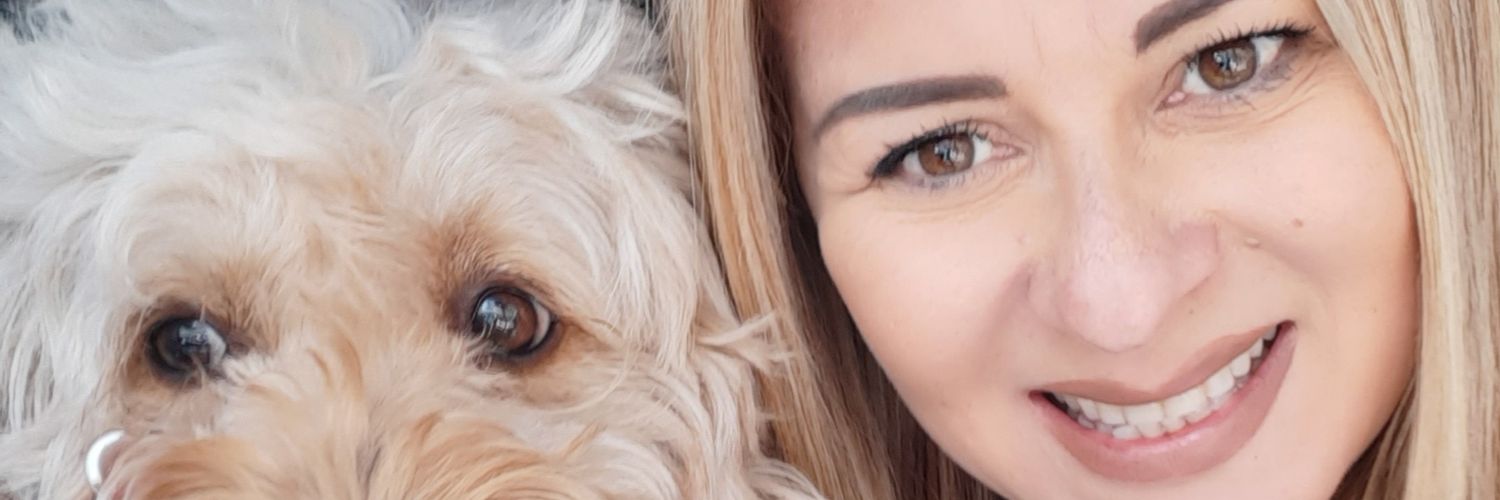 susanvalen's profile banner image
