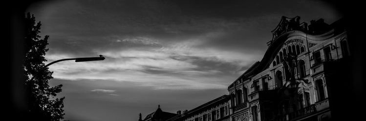 LEVI #REST banner