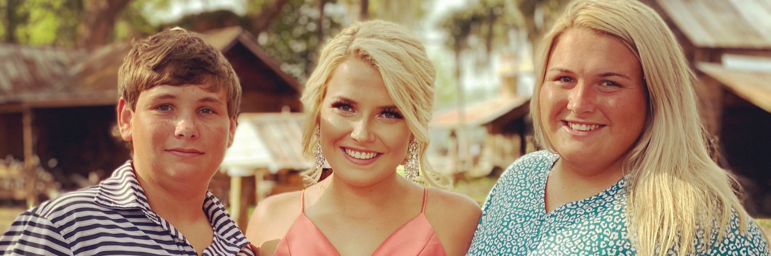 JulieDawson's profile banner image