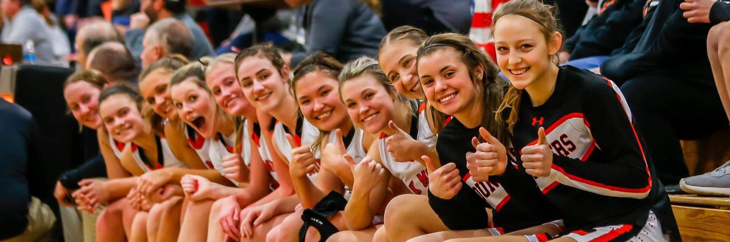 Ellie Schiszik banner