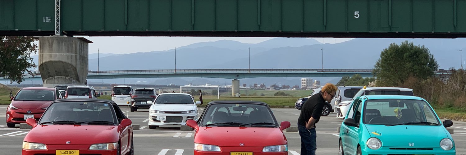 マユ banner