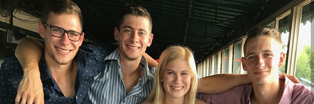 fauxy22's profile banner image