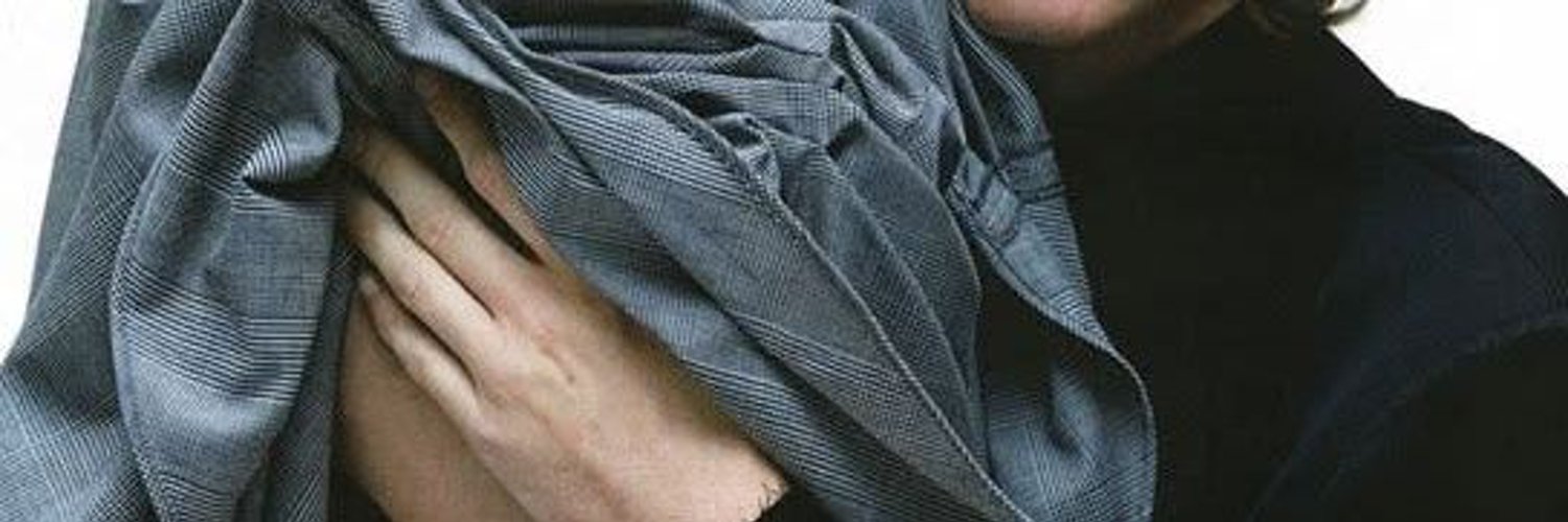 발랑🍓 banner