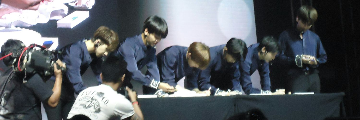 taekyou_'s profile banner image