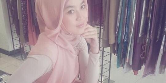 Fitri_Azijah's profile banner image