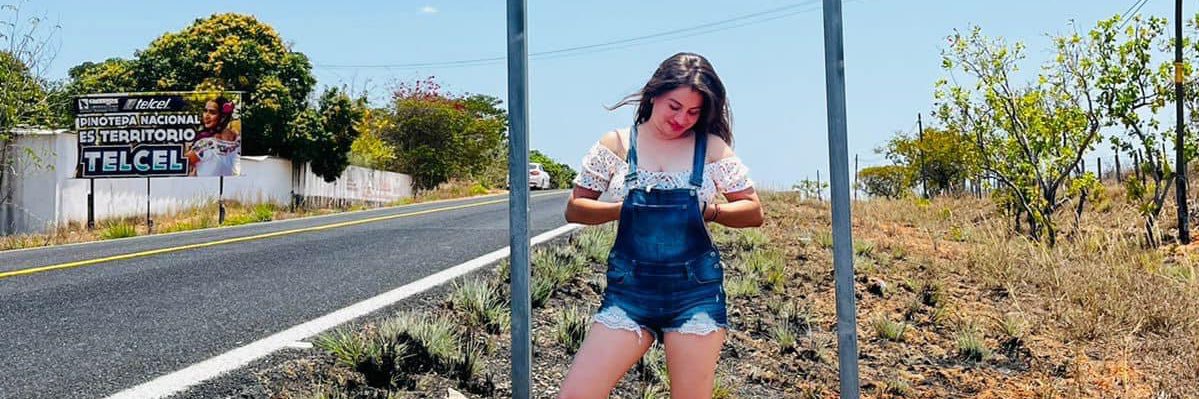 yv_rosalez's profile banner image