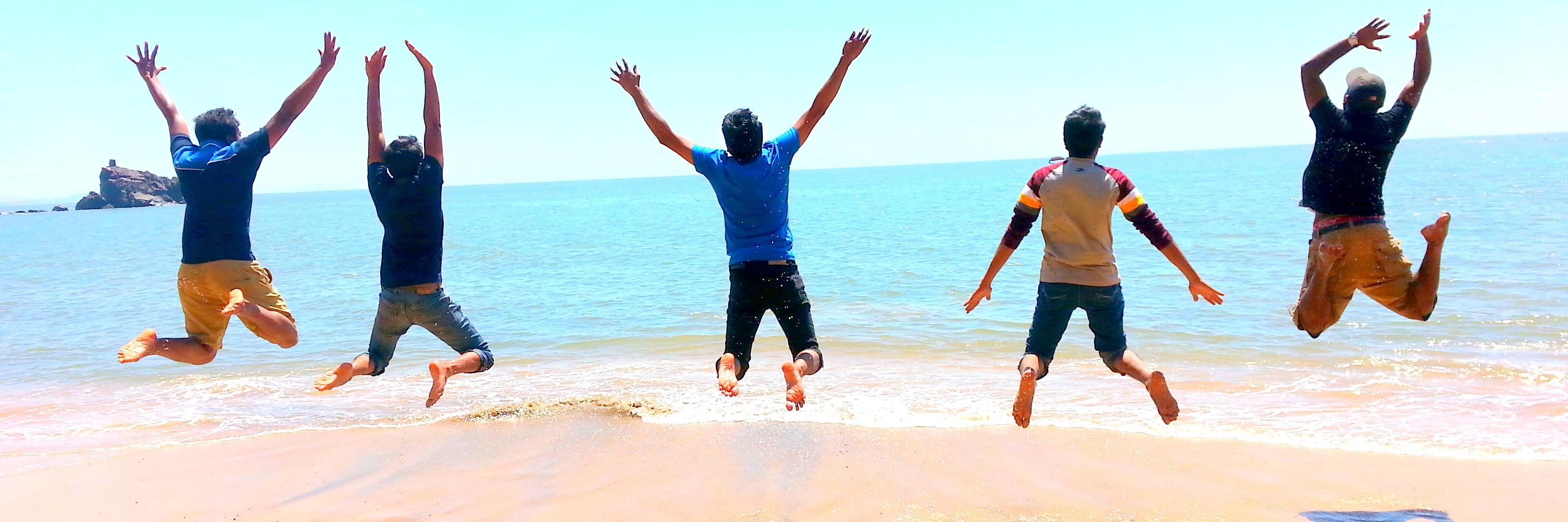 vinothram_r's profile banner image