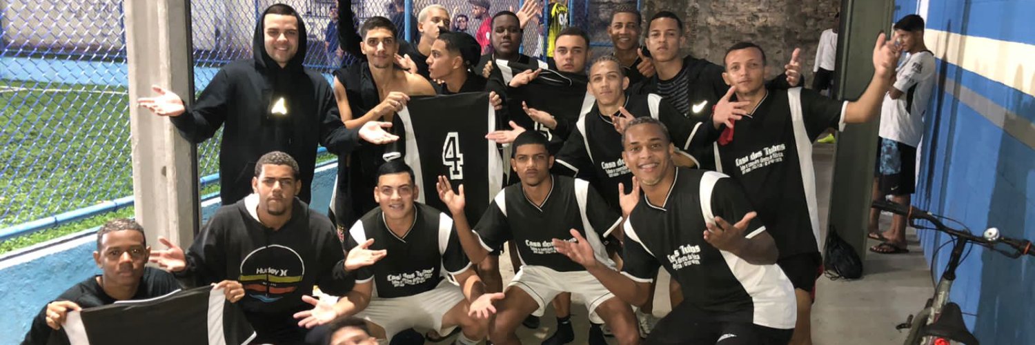 100toqueFC's profile banner image