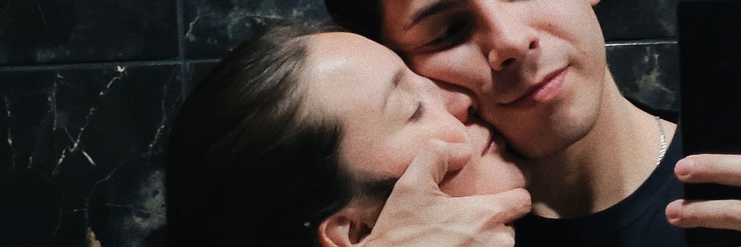Iwench_'s profile banner image