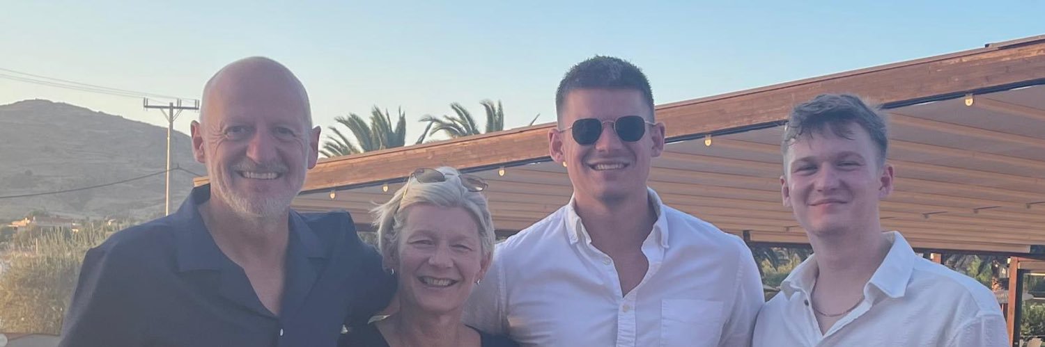 tom_carter98's profile banner image