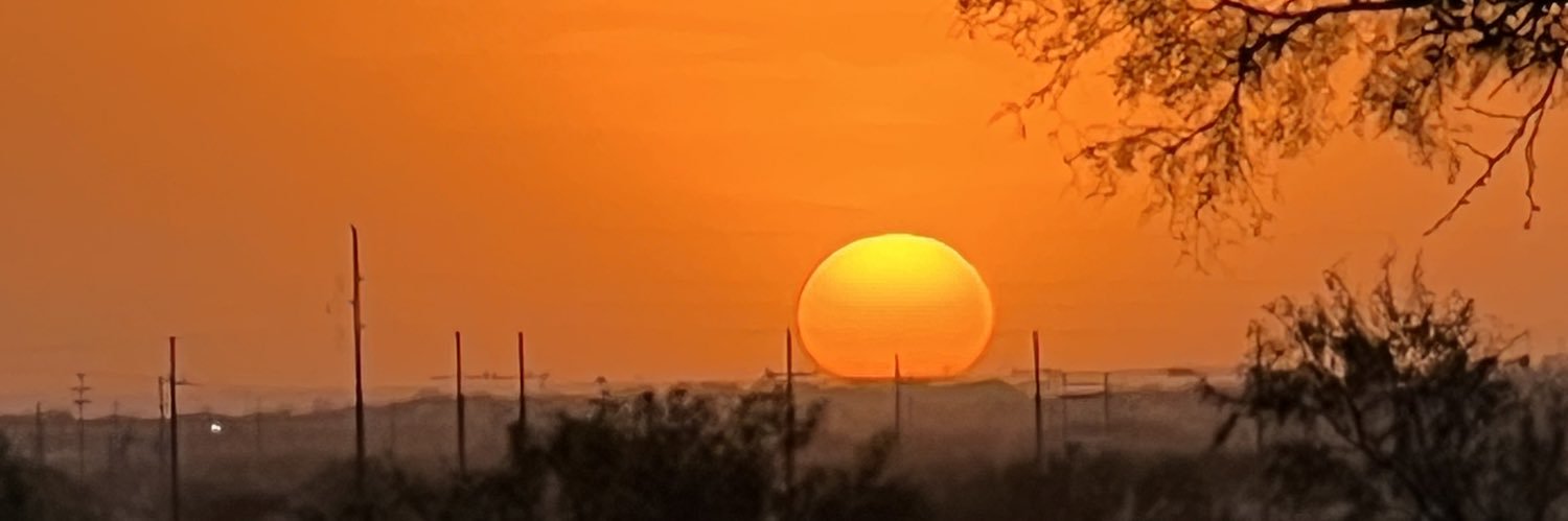 cyn_ri's profile banner image