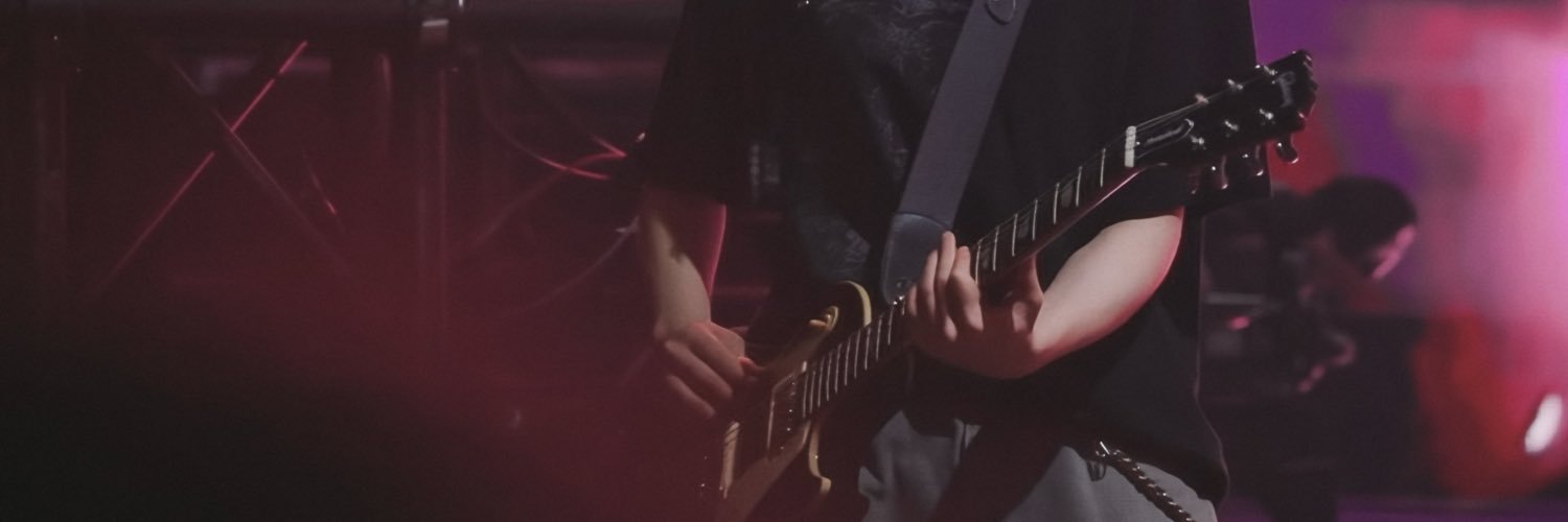 mooniedyuu's profile banner image