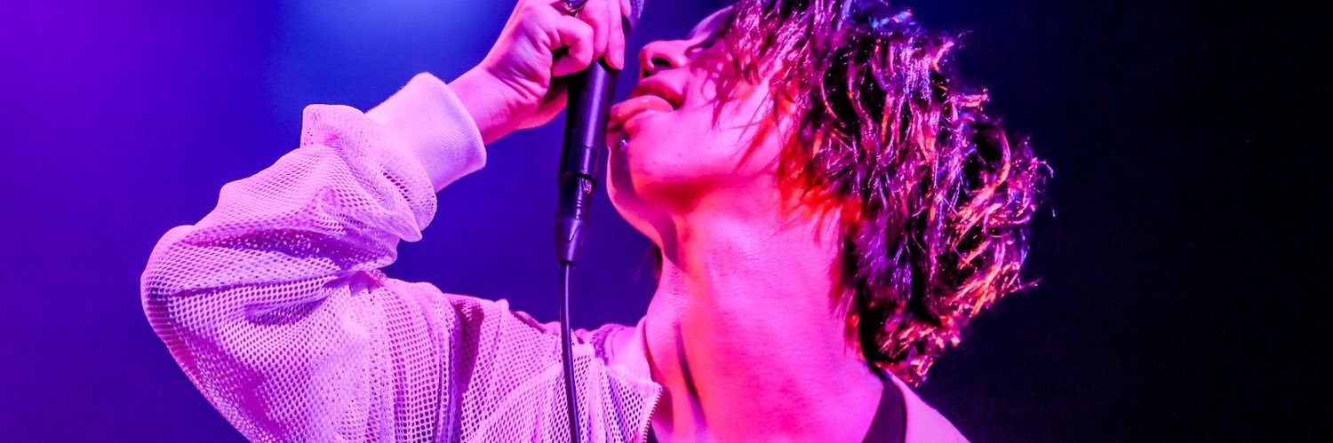 m11uv's profile banner image