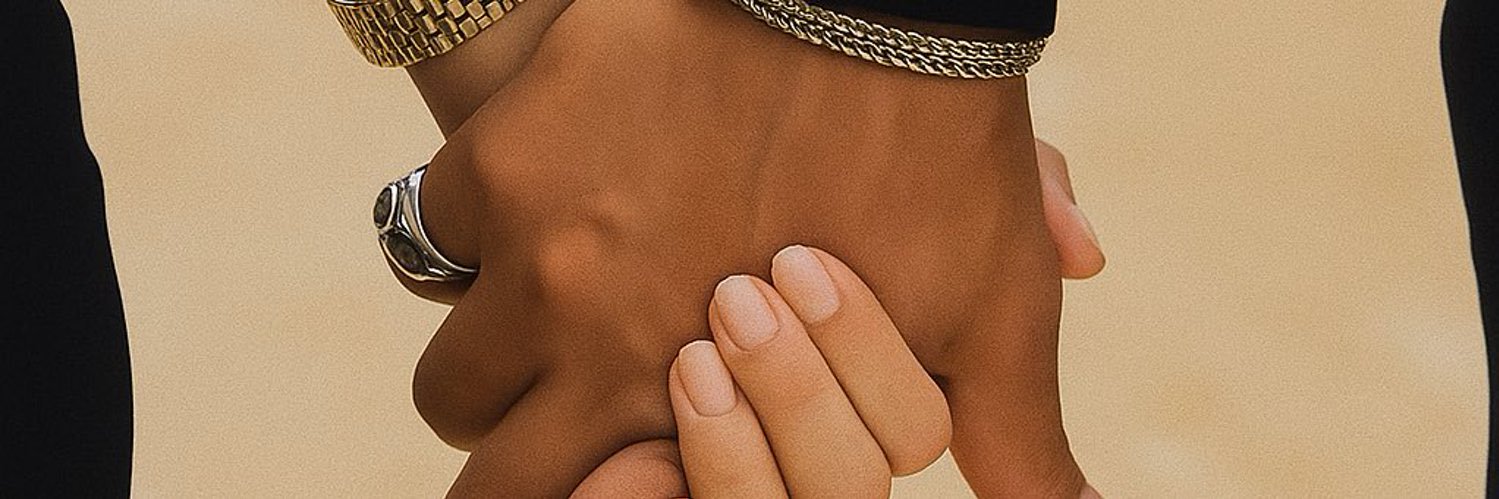 𝐕 ❥ banner