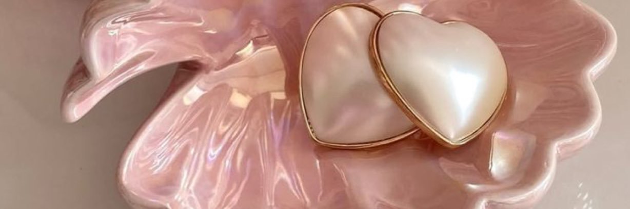 amyrac1's profile banner image
