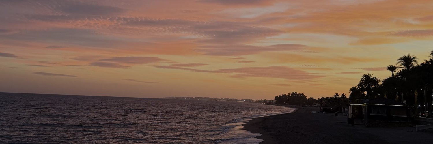 rebecaaprc_'s profile banner image