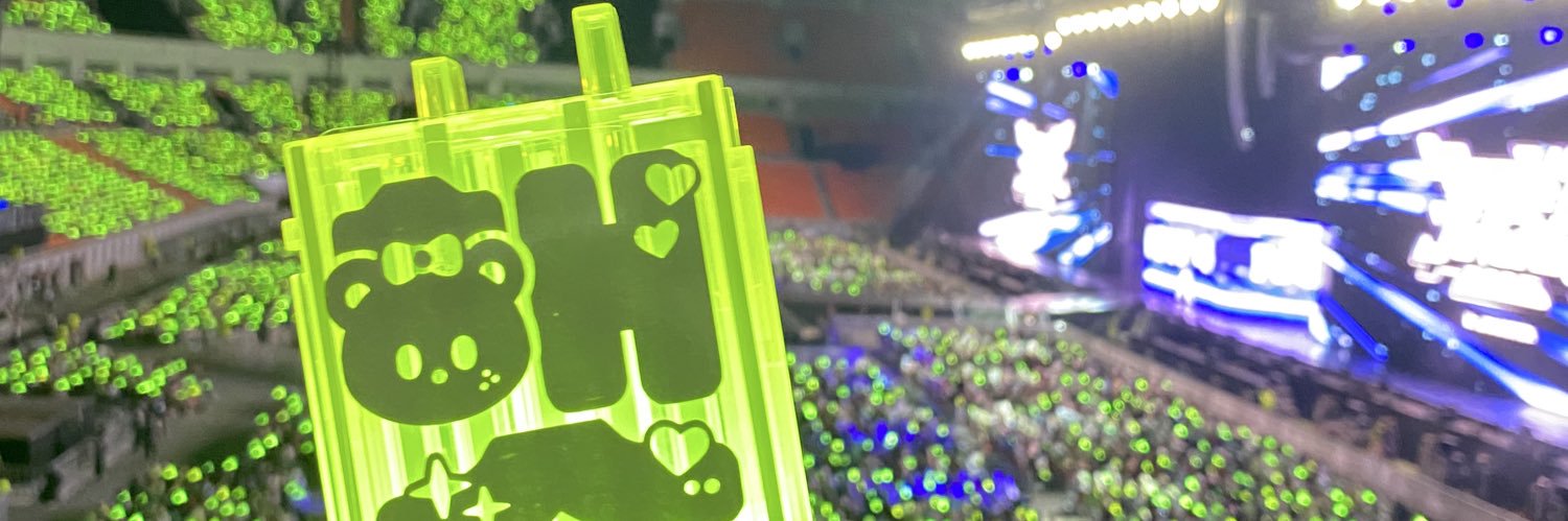 flooowbe's profile banner image