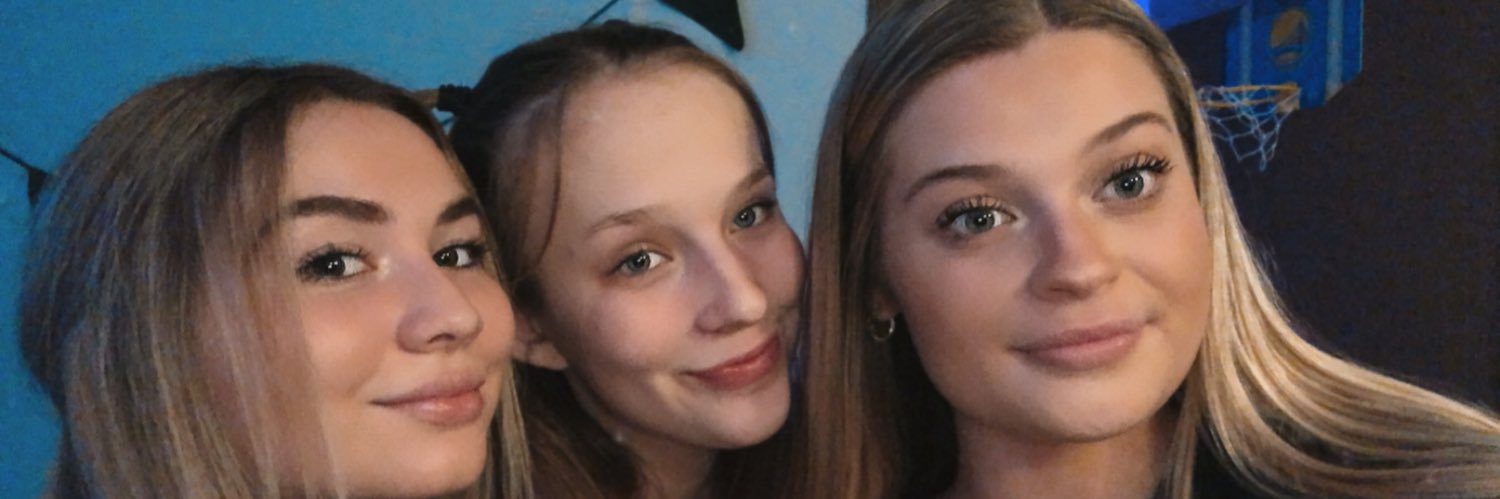 sarahfish01's profile banner image