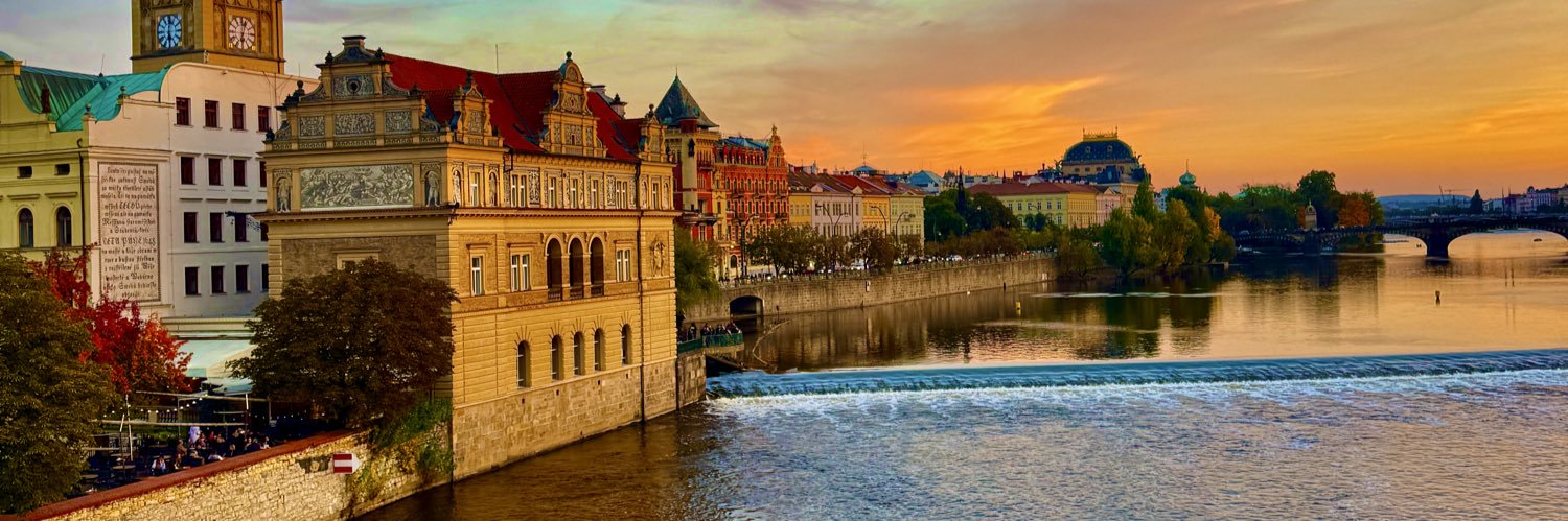 Selin banner