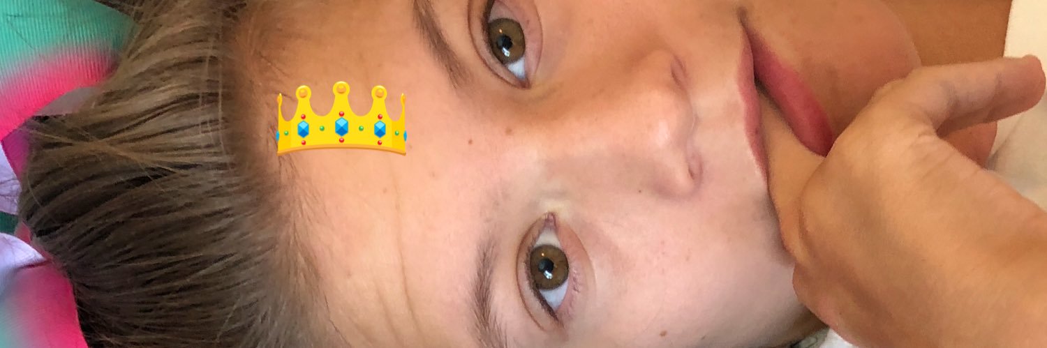 monicadhw's profile banner image