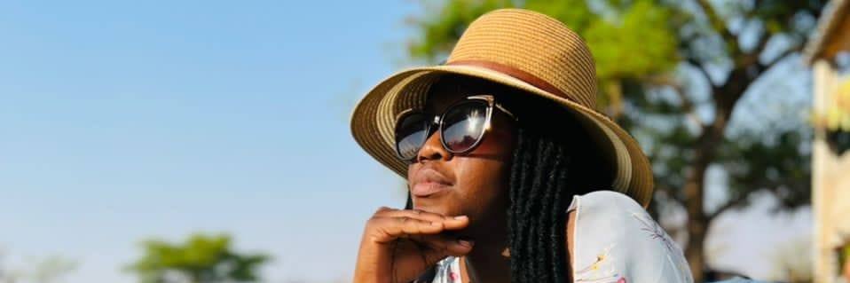 amohuku's profile banner image