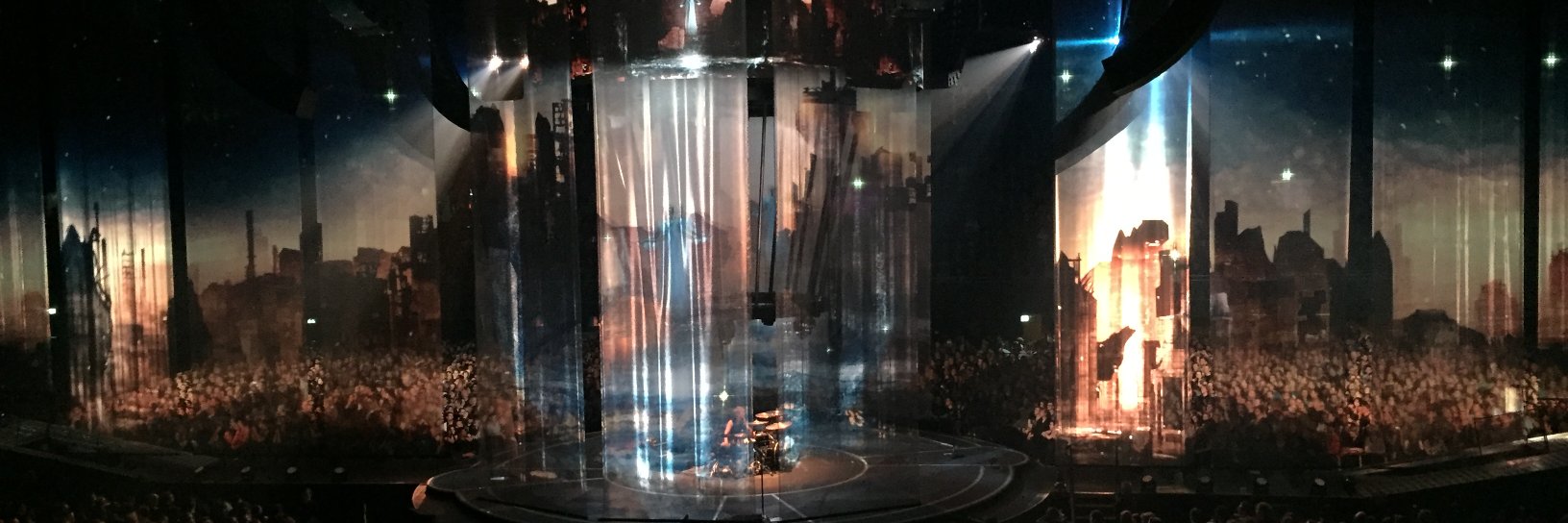 Lauraax92's profile banner image