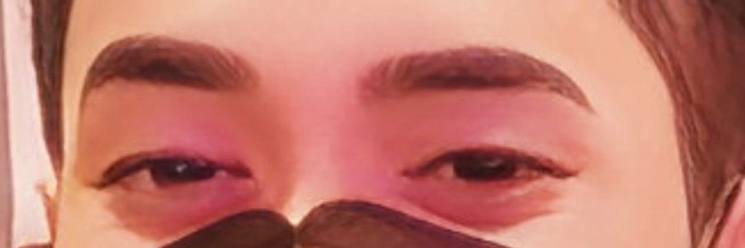 QasehZee's profile banner image